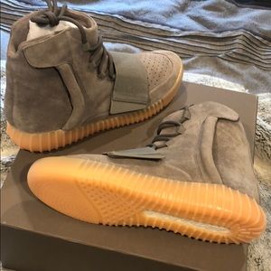 Yeezy boost 750